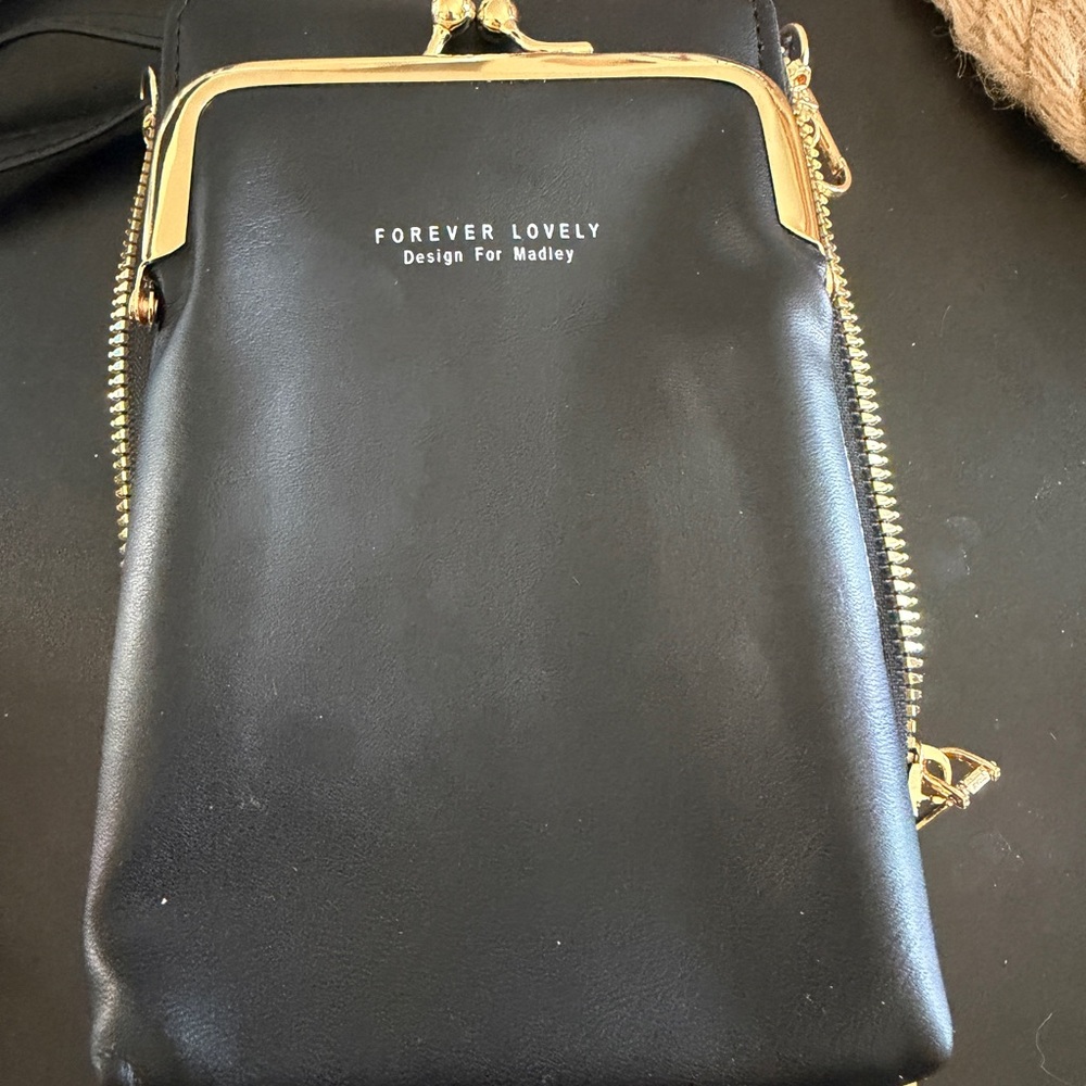 Small handbag. Black and Gold Crossbody Bag